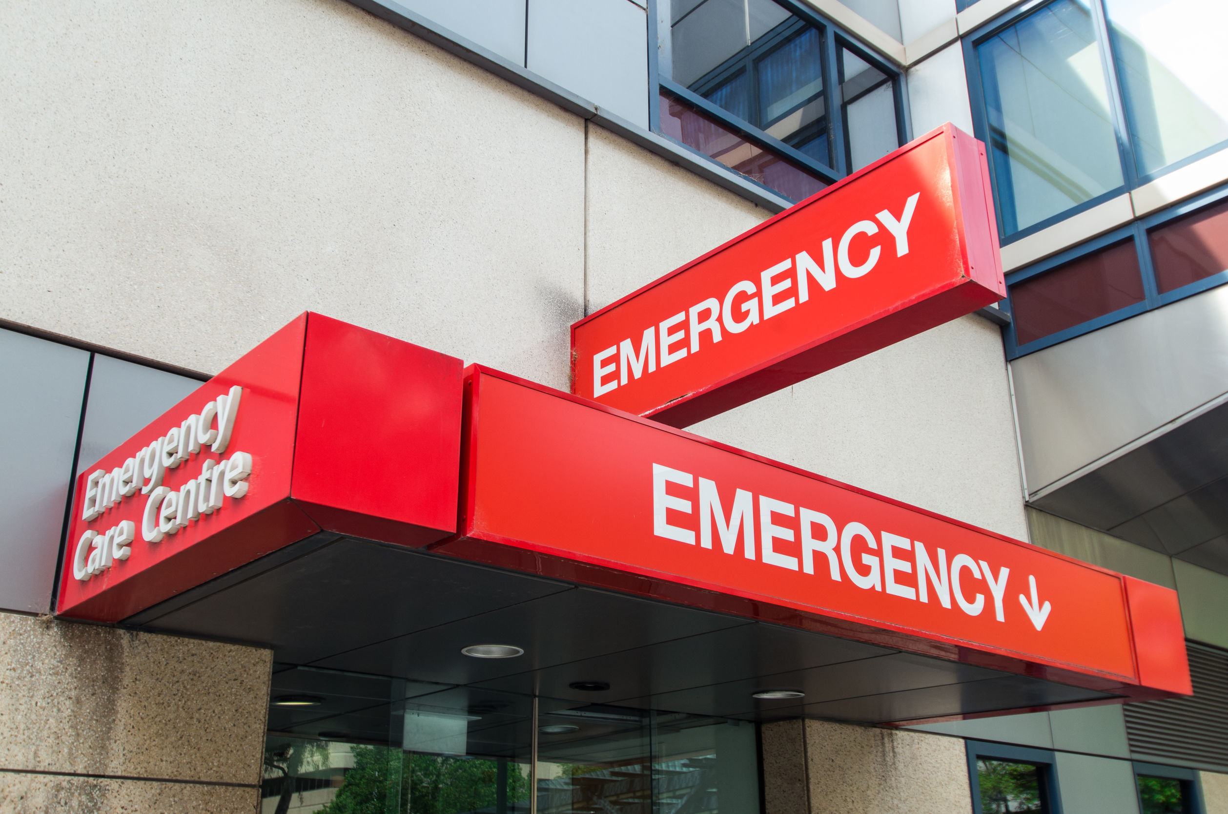 Hospital emergency room sign